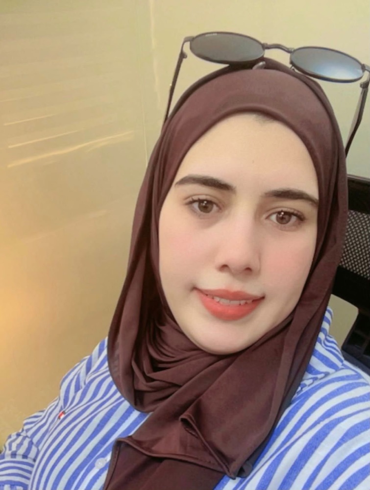 سكرتيرة مكتب الأستاذ حمزة الأيوبي